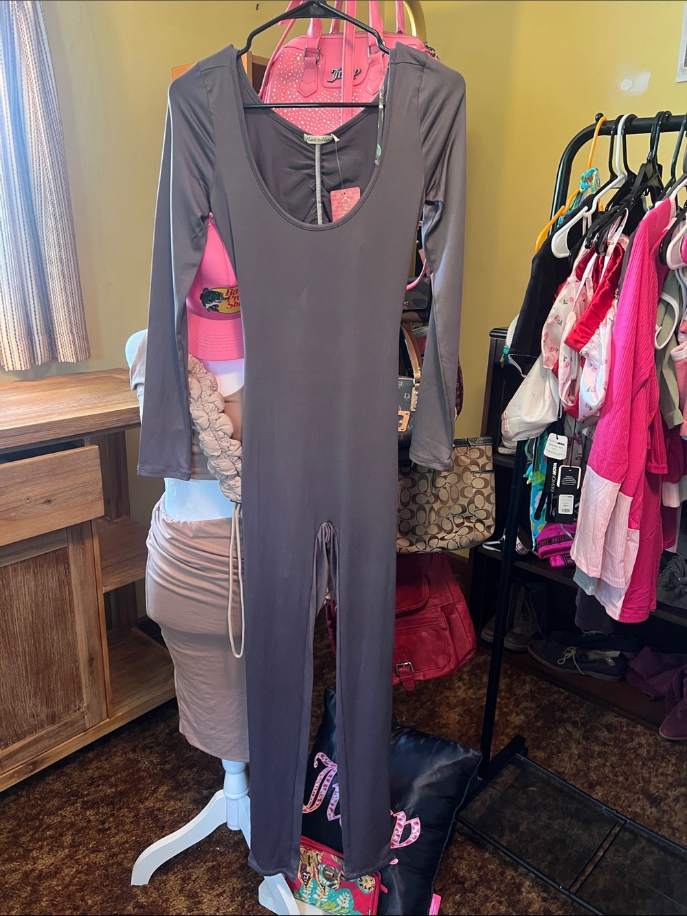 Women's Long Sleeve Scoop Neck Jumpsuit - Gray